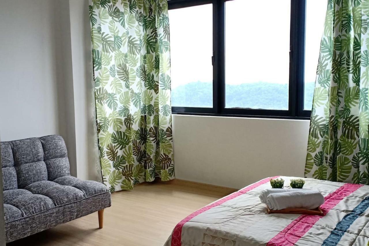 Manee Home Kota Damansara 瓜拉雪兰戈 外观 照片